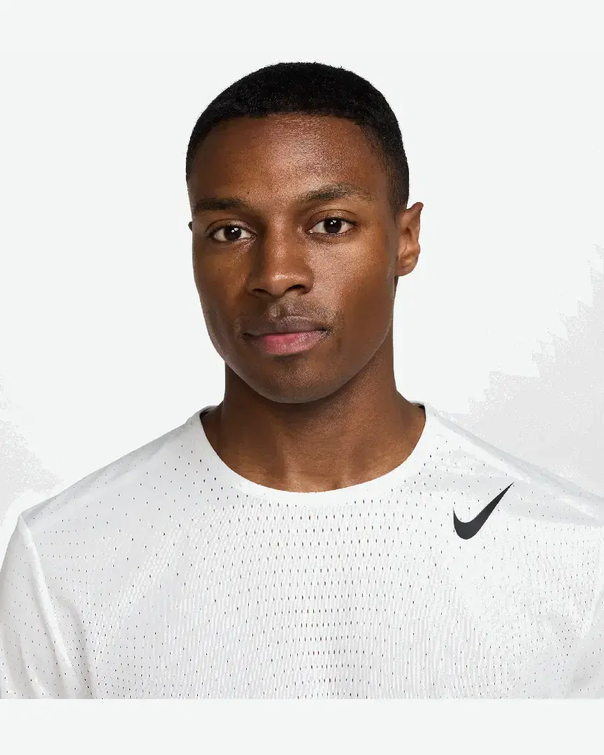 Tee-Shirt Nike Aeroswift M - HJ3377-121 (2) au meilleur prix !