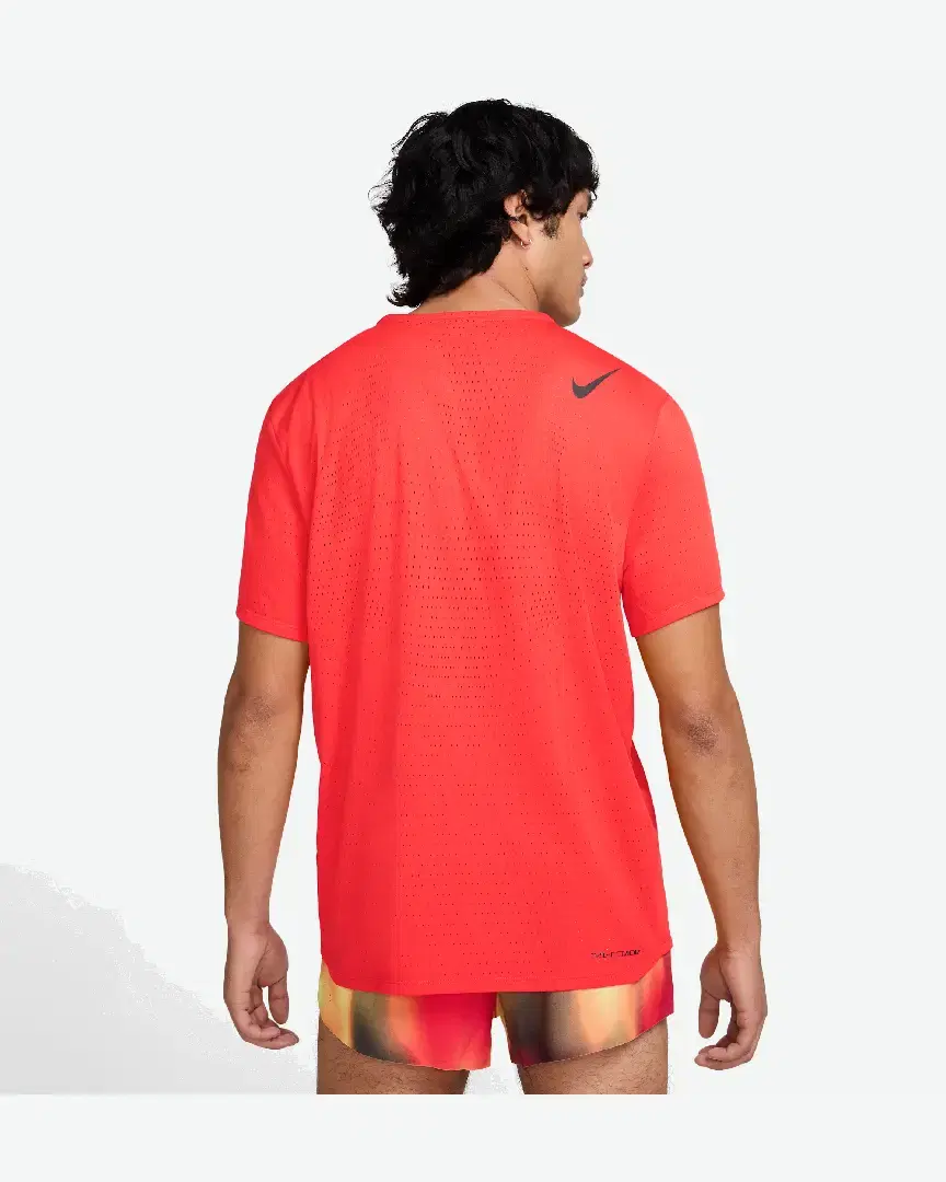 Tee-Shirt Nike Aeroswift M - HJ3377-696 (1) au meilleur prix !