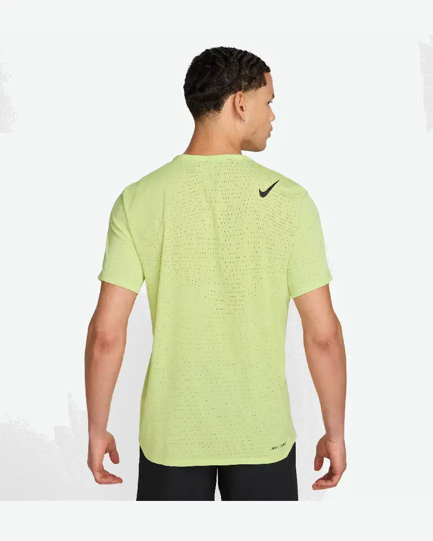Tee-Shirt Nike Aeroswift M - HJ3377-736 (1) au meilleur prix !
