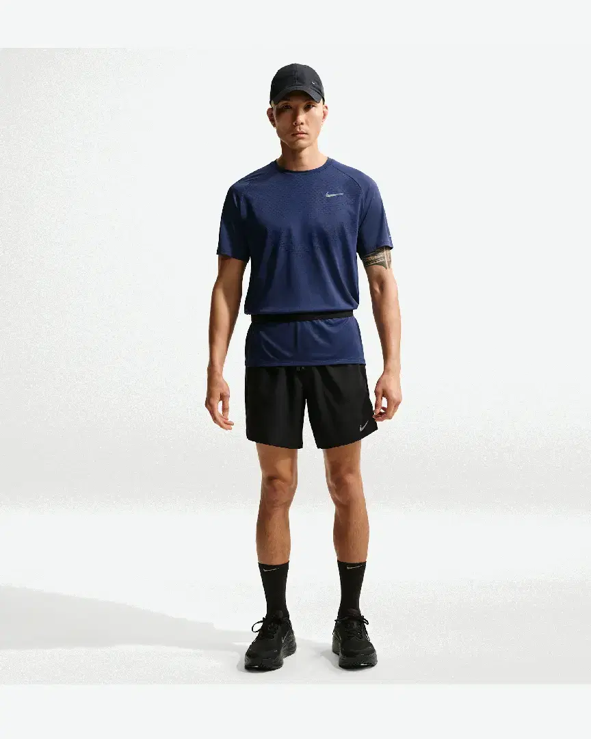 Tee-Shirt À Manches Courtes Et Motifs Réfléchissants Dri-Fit Adv Nike Stride M - HV5203-410 (3) au meilleur prix !