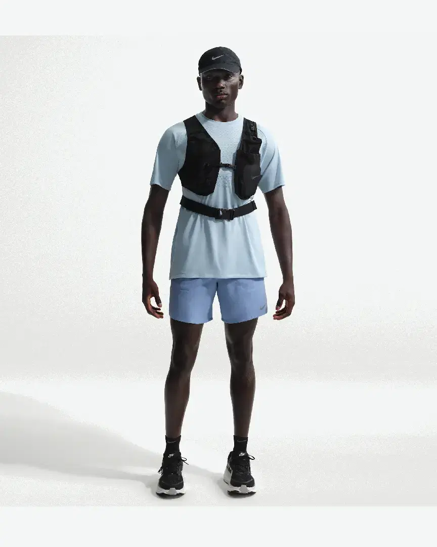 Tee-Shirt À Manches Courtes Et Motifs Réfléchissants Dri-Fit Adv Nike Stride M - HV5203-440 (3) au meilleur prix !