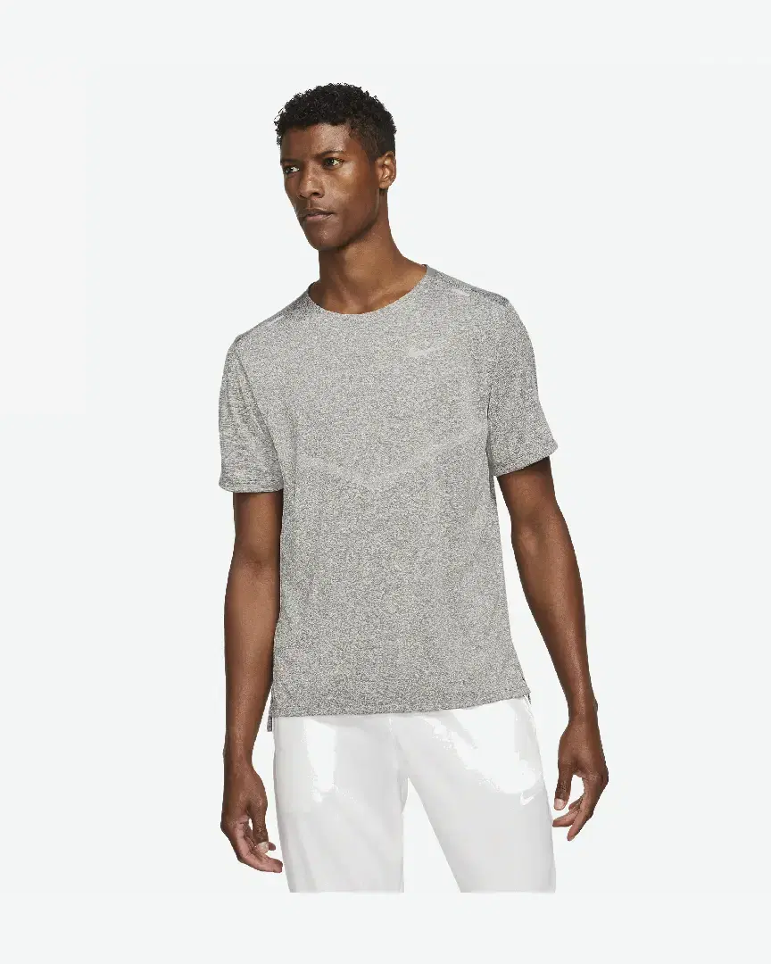 Tee-Shirt À Manches Courtes Dri-Fit Nike Rise 365 M - CZ9184-084 (0) au meilleur prix !