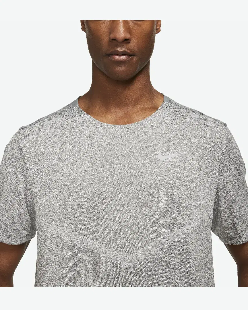Tee-Shirt À Manches Courtes Dri-Fit Nike Rise 365 M - CZ9184-084 (2) au meilleur prix !