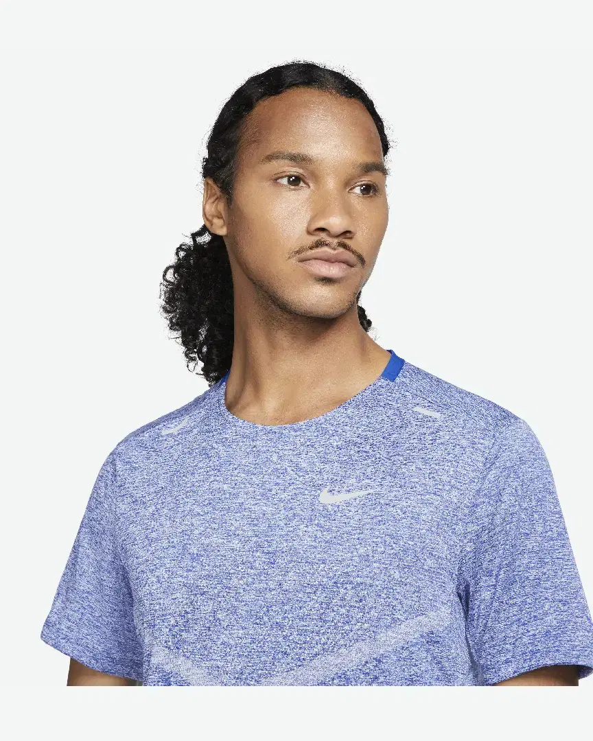 Tee-Shirt À Manches Courtes Dri-Fit Nike Rise 365 M - CZ9184-482 (2) au meilleur prix !