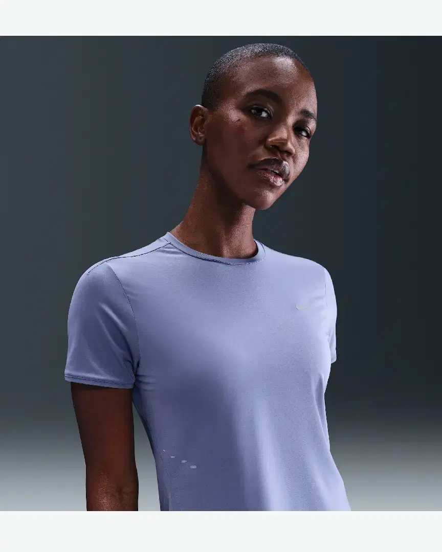 Tee-Shirt À Manches Courtes Dri-Fit Nike Swift Wool W - HM9698-499 (0) au meilleur prix !