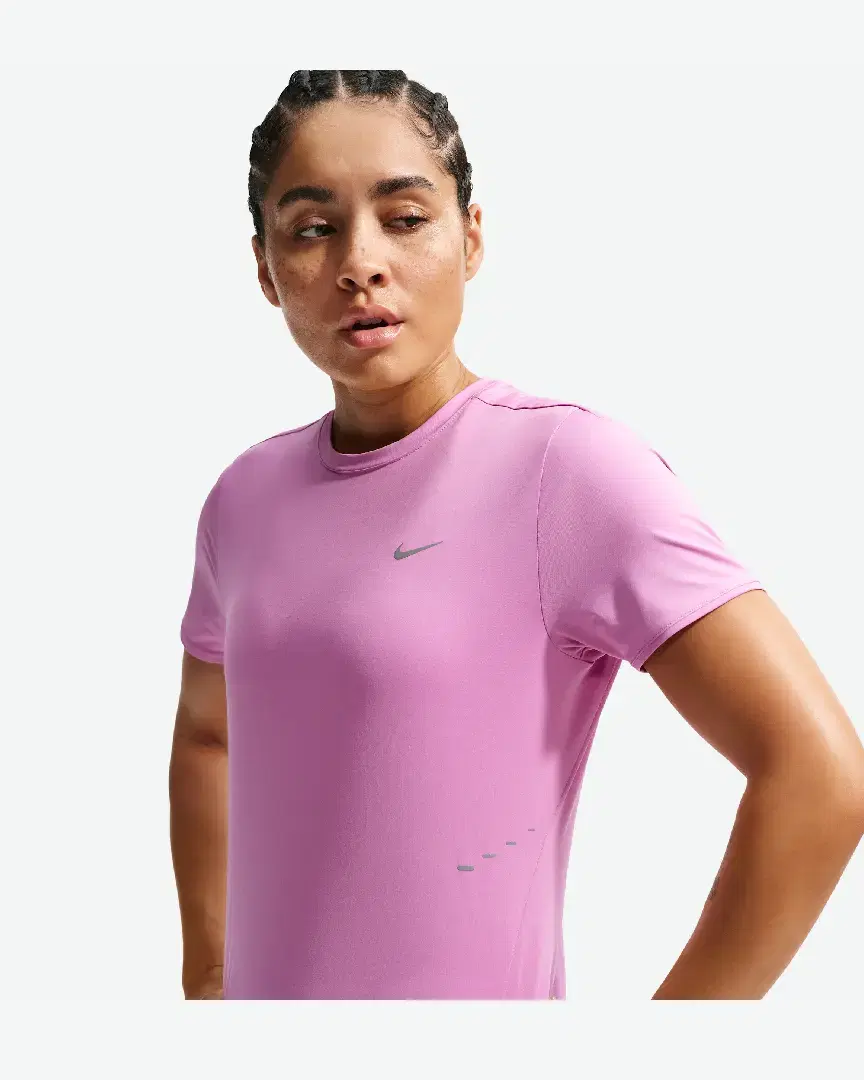Tee-Shirt À Manches Courtes Dri-Fit Nike Swift Wool W - HM9698-503 (2) au meilleur prix !