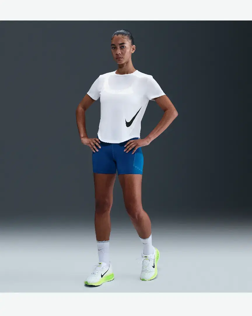 Tee-Shirt À Manches Courtes Dri-Fit Nike Tempo Swoosh Run W - HV2772-100 (3) au meilleur prix !