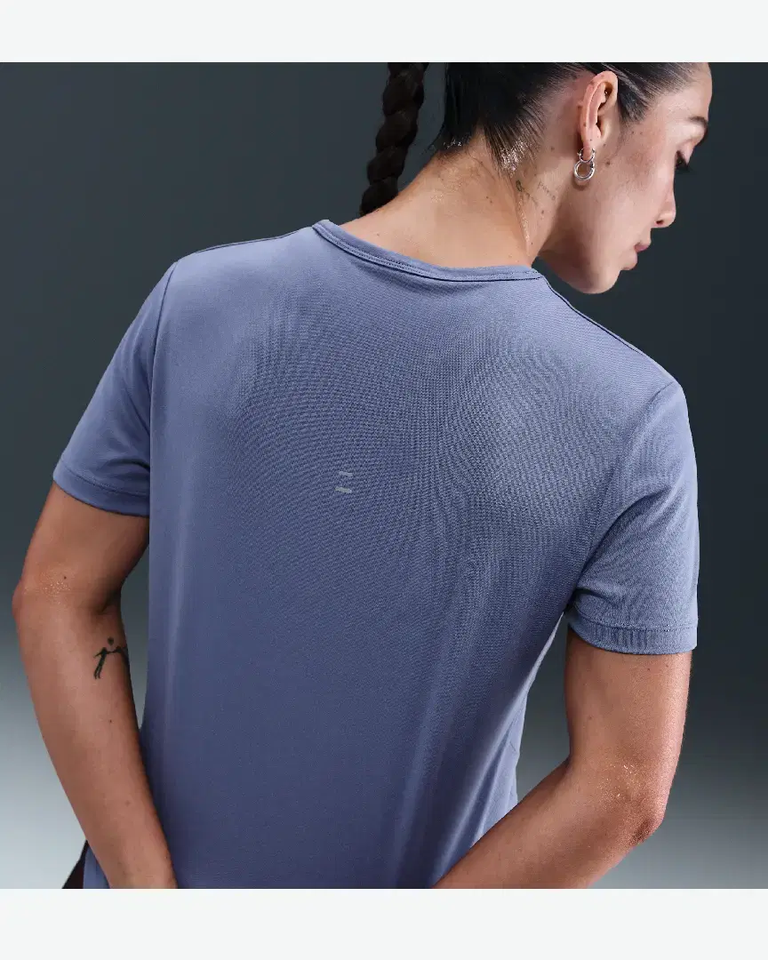 Tee-Shirt À Manches Courtes Dri-Fit Nike Tempo Swoosh Run W - HV2772-499 (1) au meilleur prix !