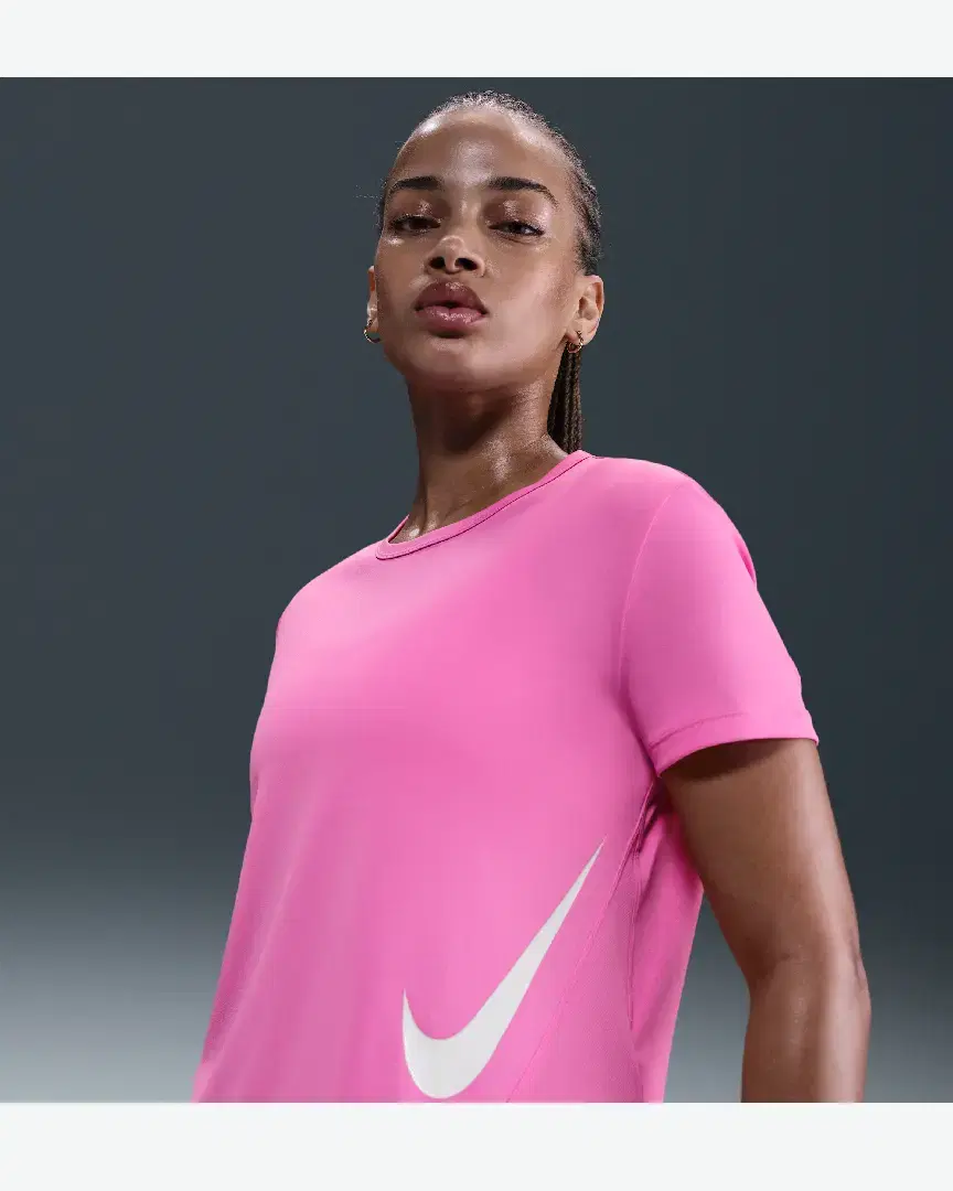 Tee-Shirt À Manches Courtes Dri-Fit Nike Tempo Swoosh Run W - HV2772-675 (0) au meilleur prix !