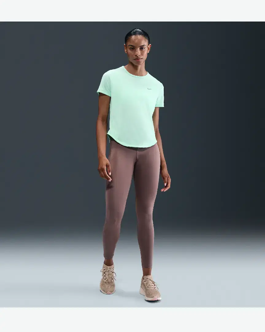 Tee-Shirt À Manches Courtes Dri-Fit Nike Tempo W - HQ0648-353 (3) au meilleur prix !