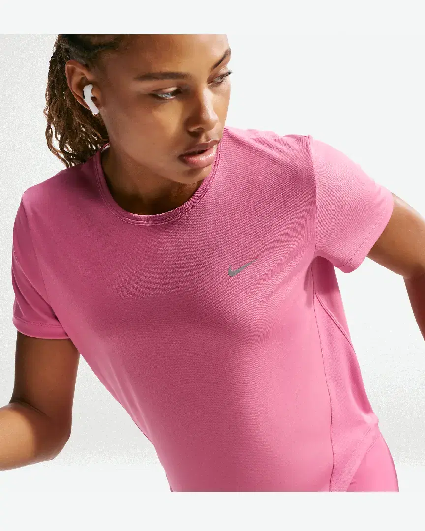 Tee-Shirt À Manches Courtes Dri-Fit Nike Tempo W - HQ0648-641 (2) au meilleur prix !