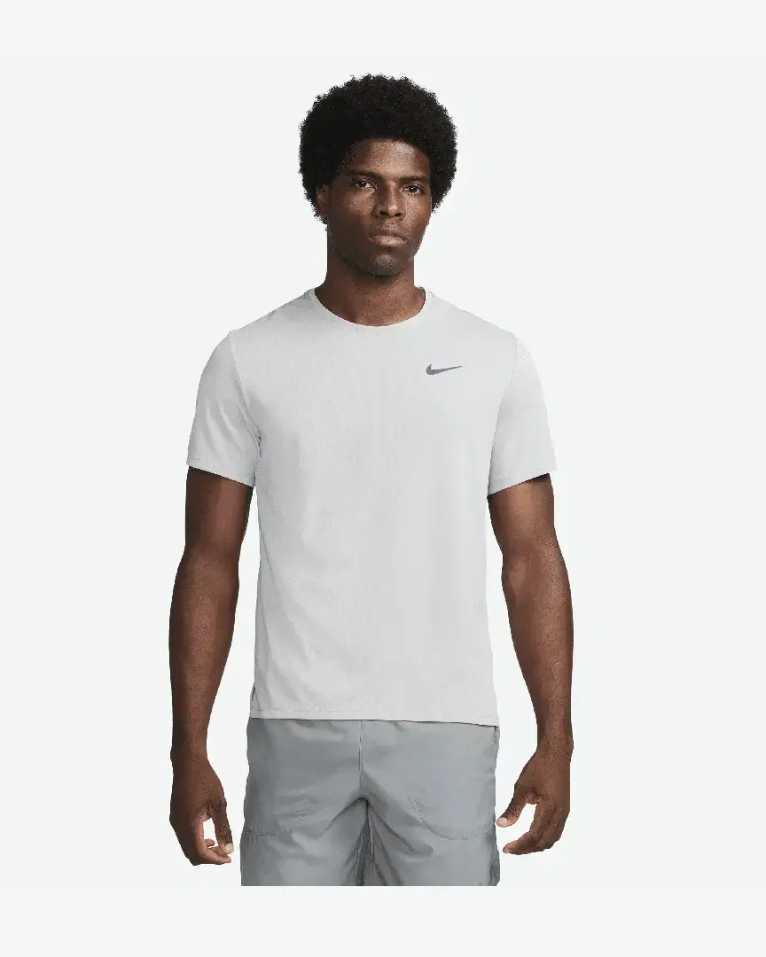 Tee-Shirt Nike M Nk Df Uv Miler Ss M - DV9315-098 (0) au meilleur prix !
