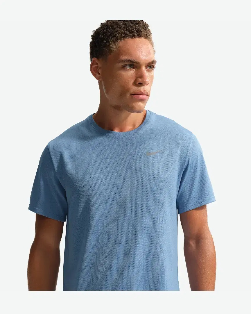 Tee-Shirt Nike M Nk Df Uv Miler Ss M - DV9315-486 (0) au meilleur prix !