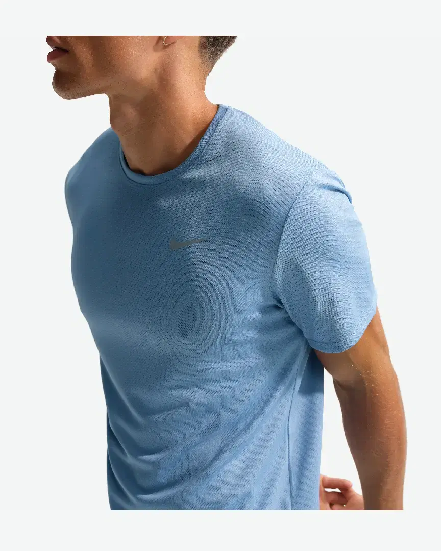 Tee-Shirt Nike M Nk Df Uv Miler Ss M - DV9315-486 (2) au meilleur prix !
