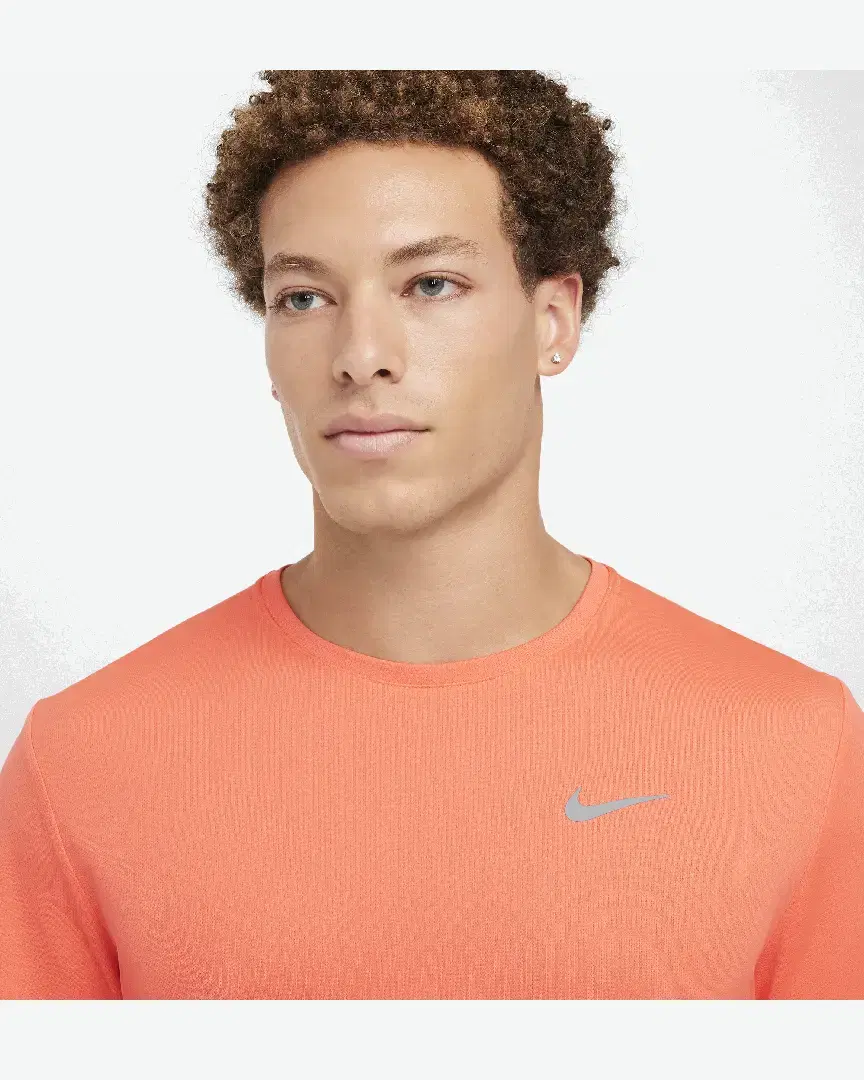 Tee-Shirt Nike M Nk Df Uv Miler Ss M - DV9315-643 (2) au meilleur prix !