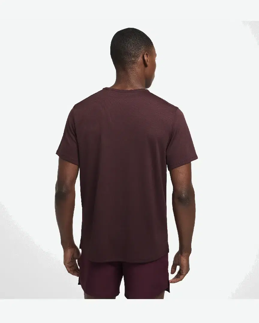 Tee-Shirt Nike M Nk Df Uv Miler Ss M - DV9315-652 (1) au meilleur prix !