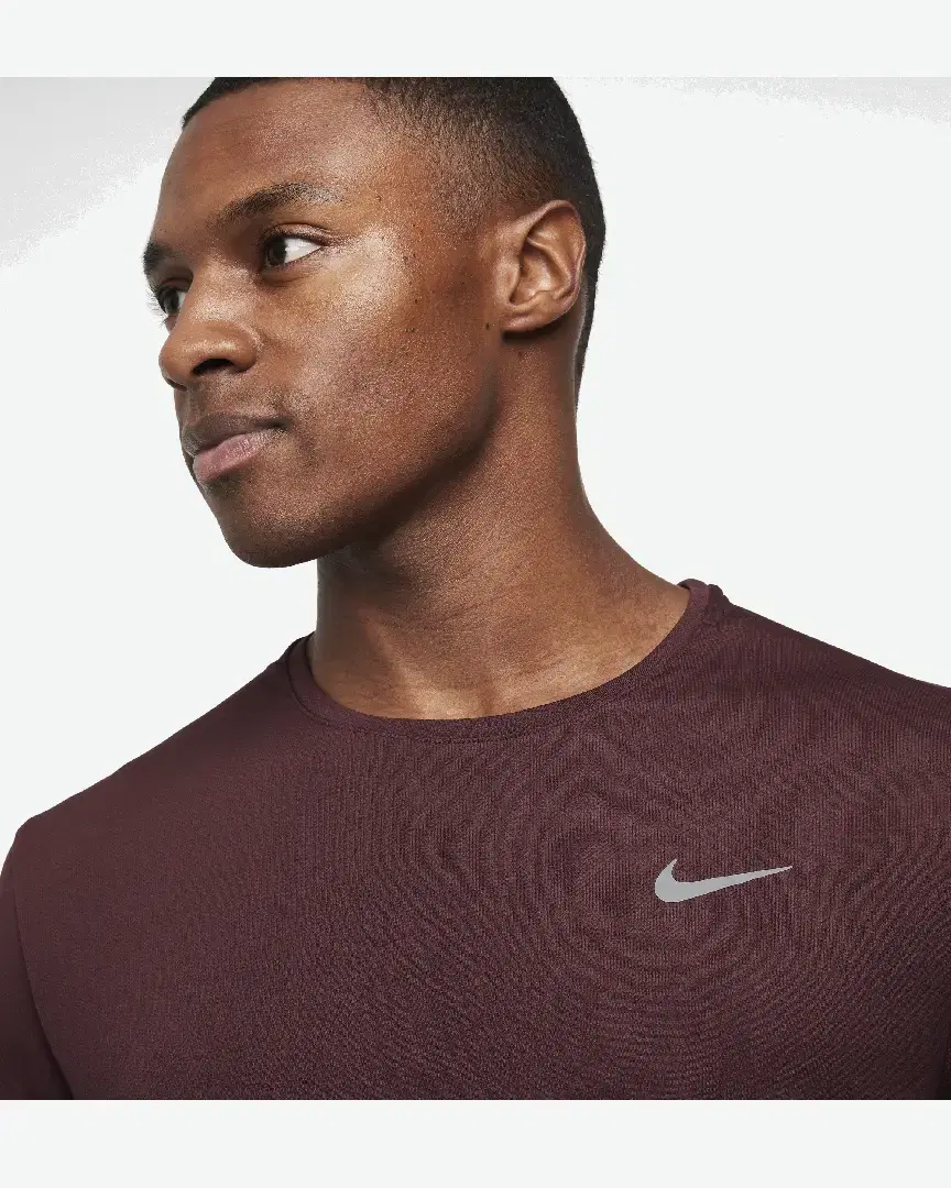 Tee-Shirt Nike M Nk Df Uv Miler Ss M - DV9315-652 (2) au meilleur prix !