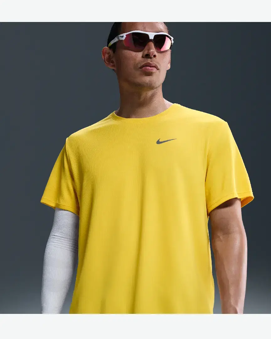 Tee-Shirt Nike M Nk Df Uv Miler Ss M - DV9315-718 (0) au meilleur prix !