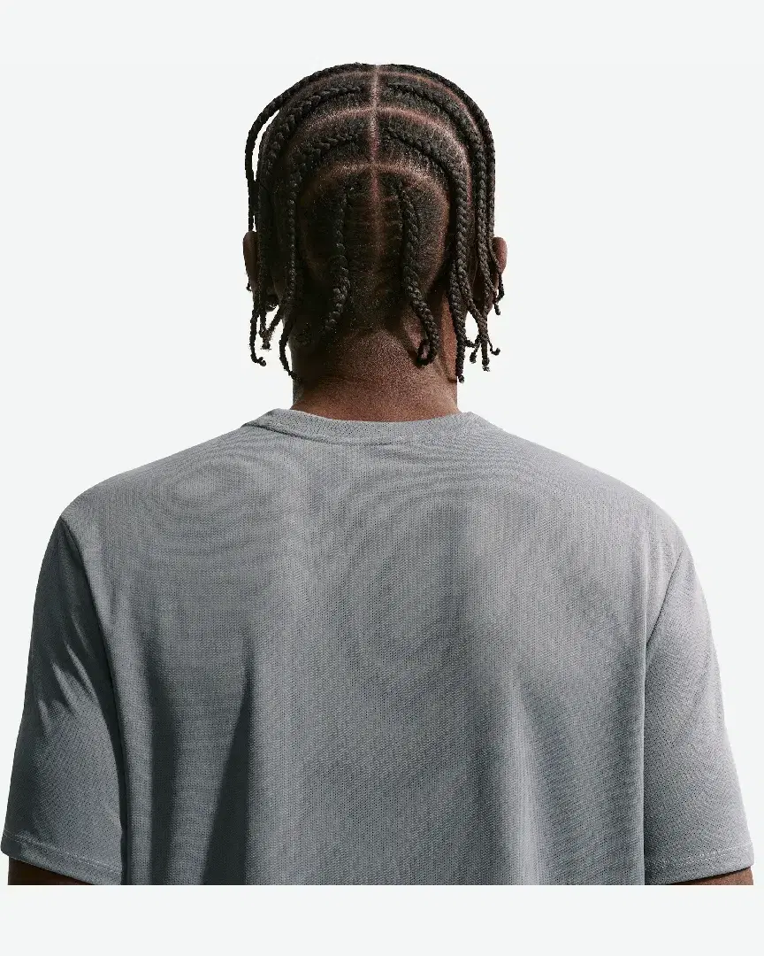 Tee-Shirt À Manches Courtes Et Protection Uv Dri-Fit Nike Miler M - IF2082-084 (1) au meilleur prix !