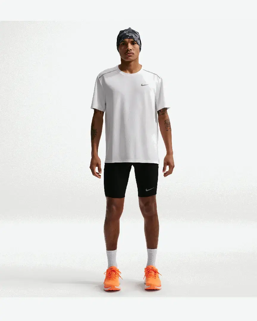 Tee-Shirt À Manches Courtes Et Protection Uv Dri-Fit Nike Miler M - IF2082-100 (3) au meilleur prix !