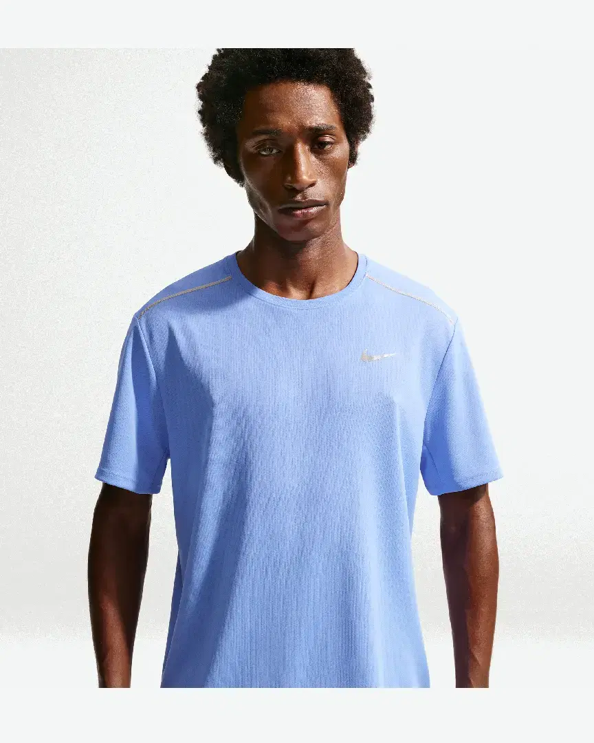 Tee-Shirt À Manches Courtes Et Protection Uv Dri-Fit Nike Miler M - IF2082-494 (2) au meilleur prix !