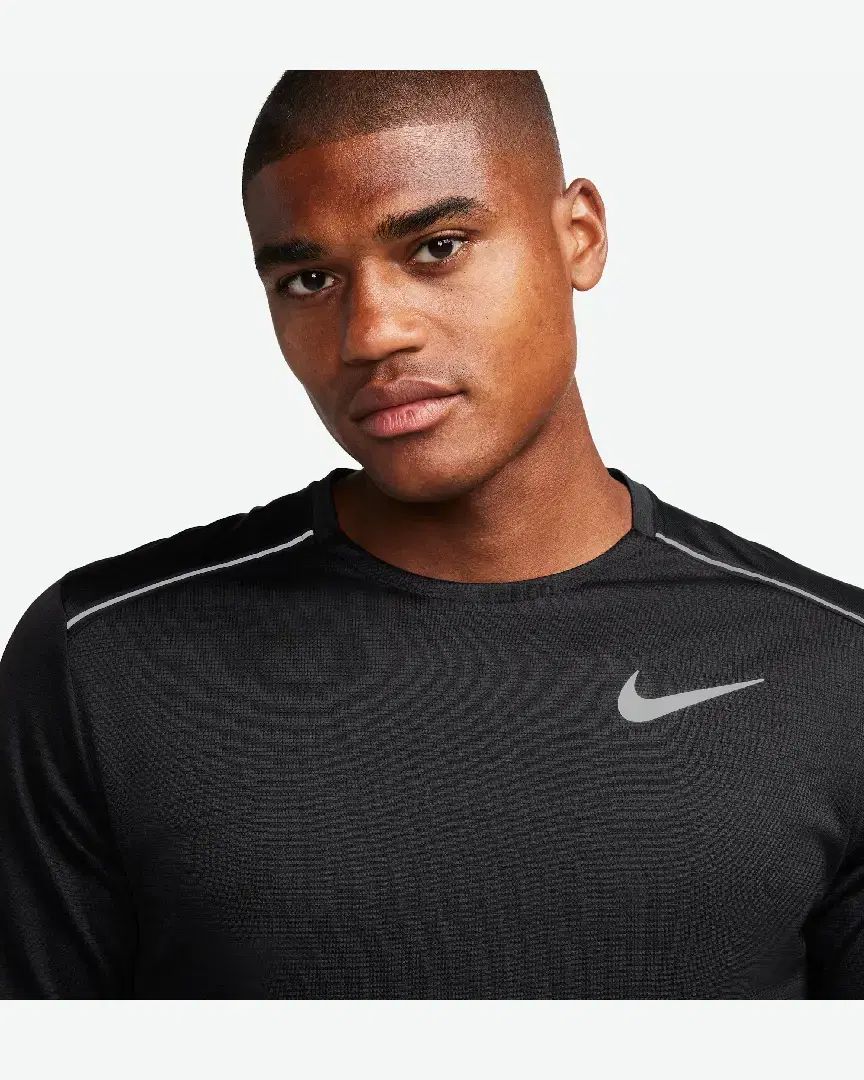 Tee-Shirt À Manches Courtes Et Motifs Nike Miler M - FZ4782-010 (2) au meilleur prix !