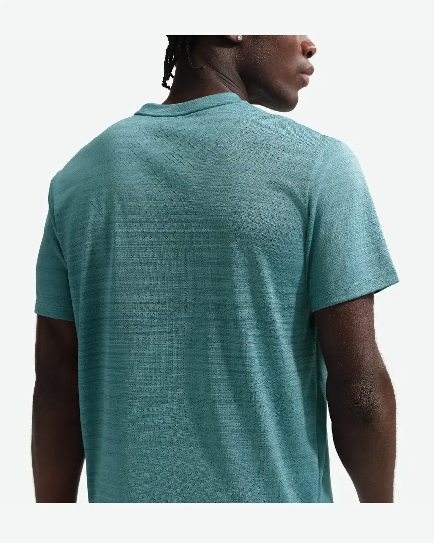 Tee-Shirt À Manches Courtes Et Motifs Nike Miler M - FZ4782-379 (1) au meilleur prix !