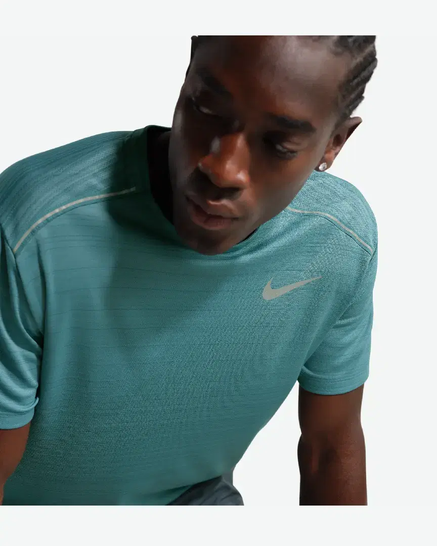 Tee-Shirt À Manches Courtes Et Motifs Nike Miler M - FZ4782-379 (2) au meilleur prix !
