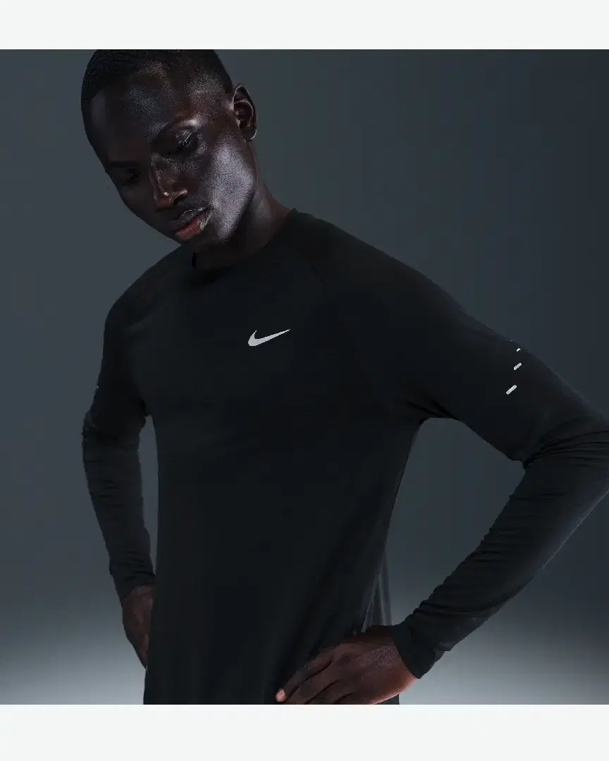 Tee-Shirt À Manches Longues Dri-Fit Adv Nike Stride M - HV2702-010 (0) au meilleur prix !