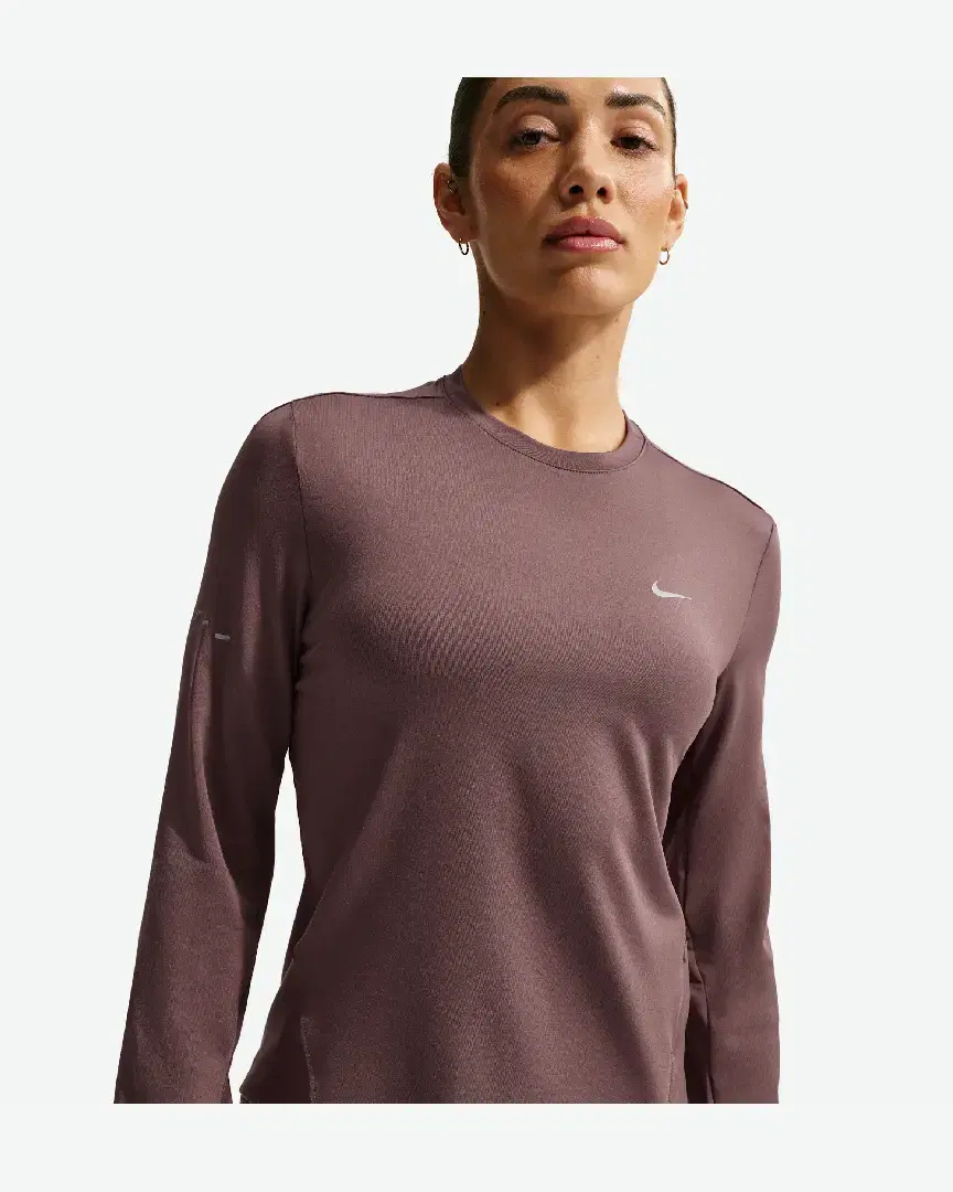 Tee-Shirt À Manches Longues Et Col Ras-Du-Cou Dri-Fit Anti-Uv Nike Swift W - HQ0503-502 (0) au meilleur prix !