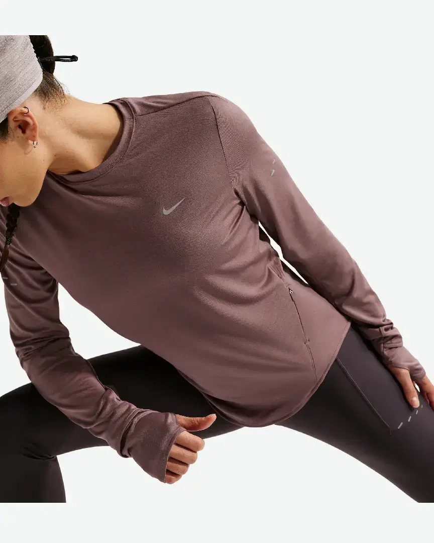 Tee-Shirt À Manches Longues Et Col Ras-Du-Cou Dri-Fit Anti-Uv Nike Swift W - HQ0503-502 (2) au meilleur prix !