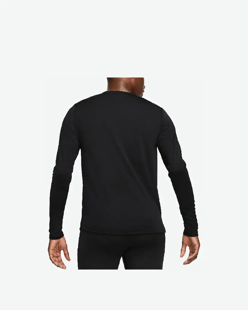 Tee-Shirt À Manches Longues Nike Dri-Fit Miler M - DD4576-010 (1) au meilleur prix !