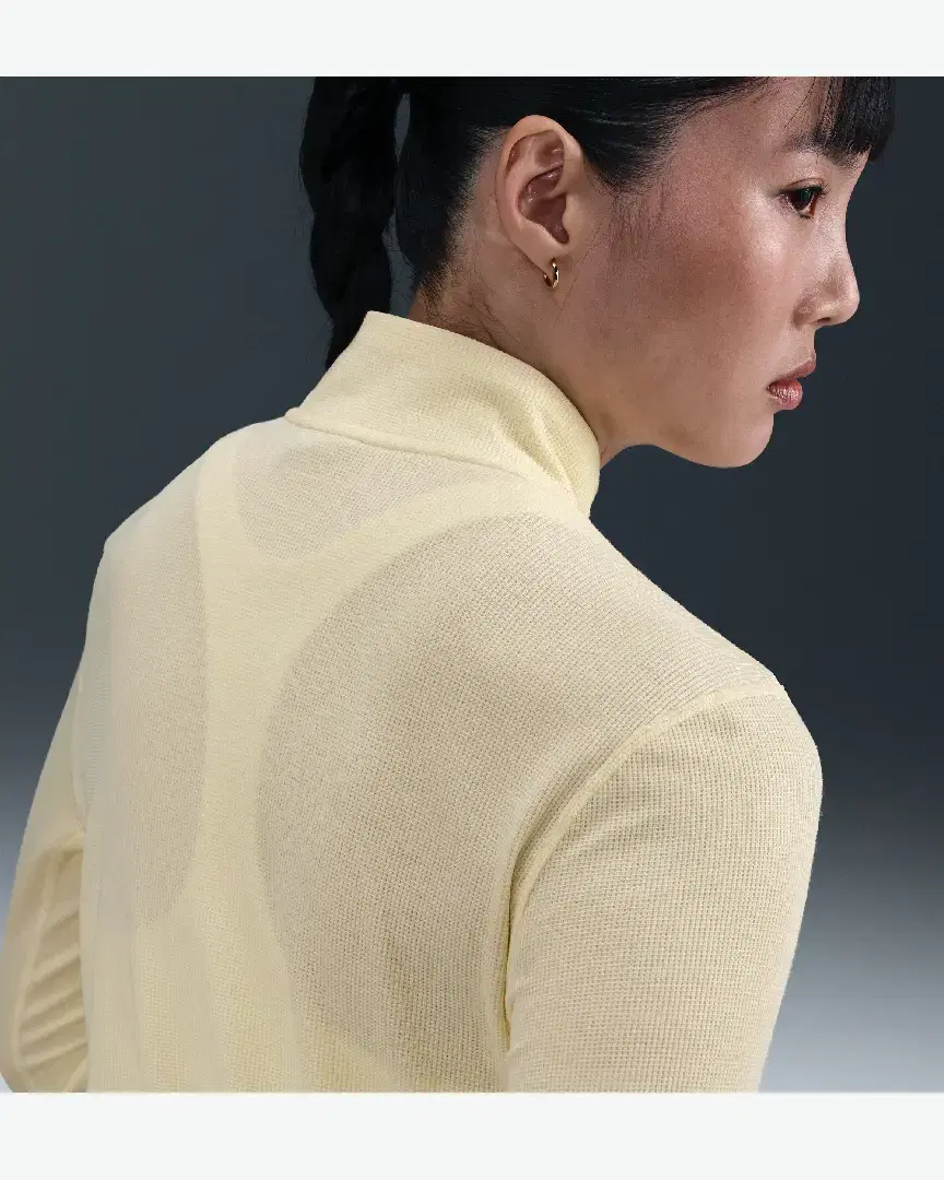 Tee-Shirt Deuxième Couche Dri-Fit À 1/4 De Zip Nike Trail W - HJ2248-745 (1) au meilleur prix !