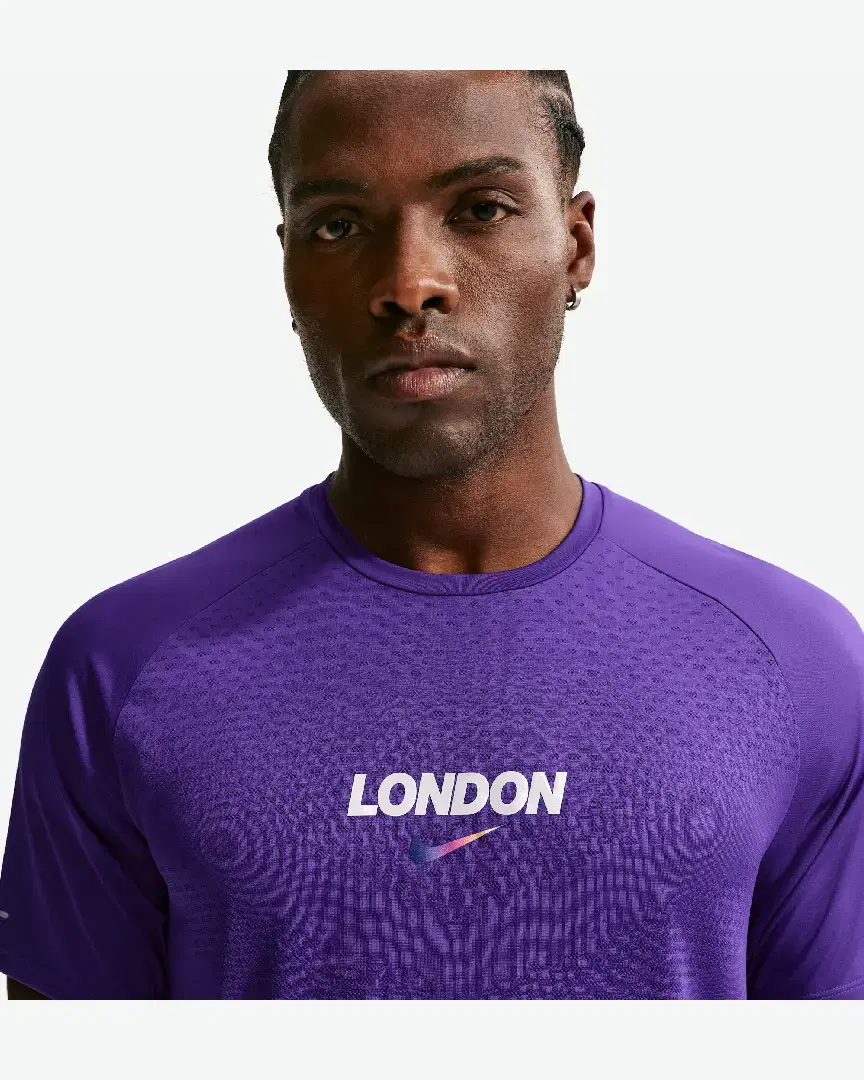 Tee-Shirt Dri-Fit Adv Nike Stride M - IR4478-547 (0) au meilleur prix !