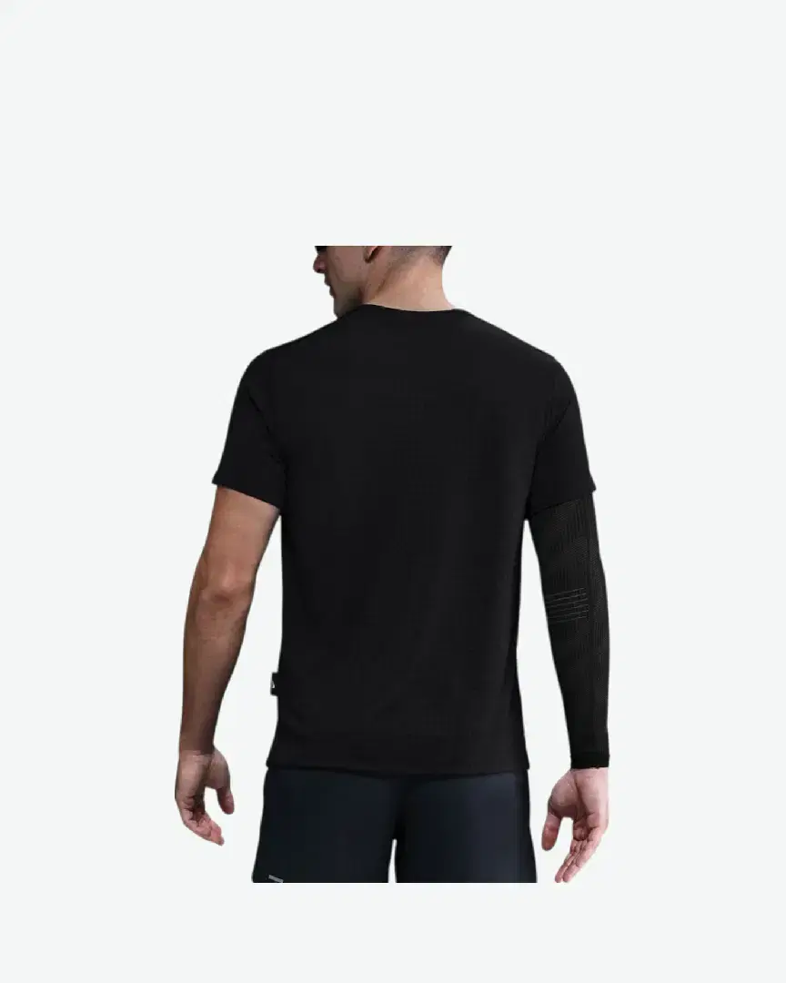 Tee-Shirt Nike Miler Breathe M - HJ4181-010 (1) au meilleur prix !