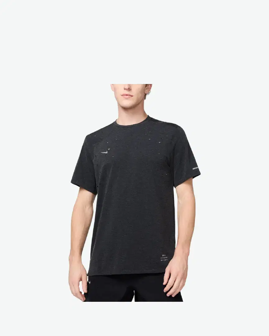 Tee-Shirt Nike M Nk Dfadv Run Div Ss Top M - HJ3516-010 (0) au meilleur prix !