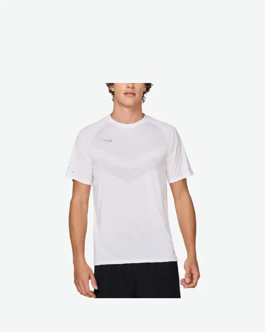 Tee-Shirt Nike Stride M - HV5203-100 (0) au meilleur prix !