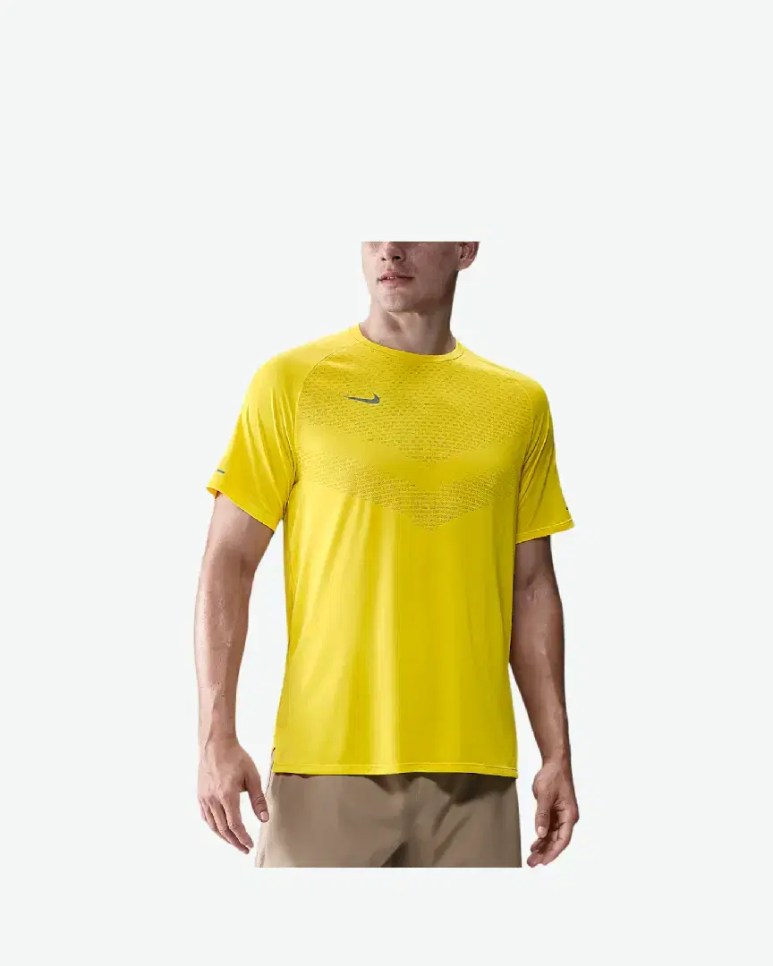 Tee-Shirt Nike Stride Berlin Marathon M - HV5203-718 (0) au meilleur prix !