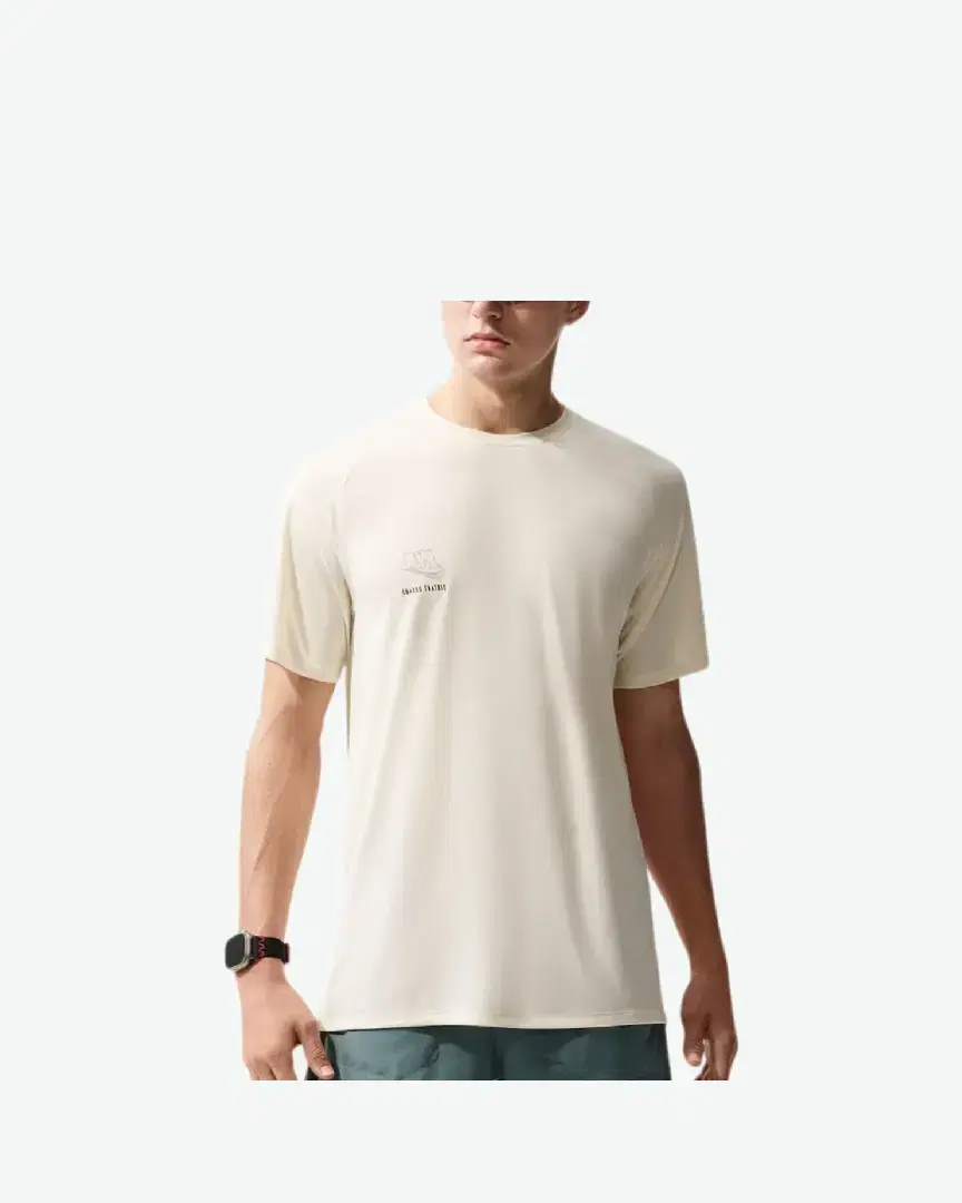 Tee-Shirt À Manches Courtes Et Motifs Réfléchissants Dri-Fit Adv Nike Stride M - IO0543-113 (0) au meilleur prix !