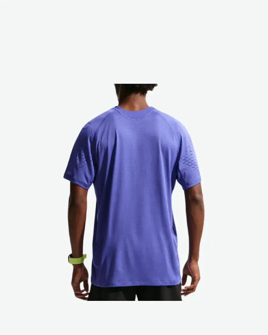 Tee-Shirt À Manches Courtes Et Motifs Réfléchissants Dri-Fit Adv Nike Stride M - IF2088-494 (1) au meilleur prix !