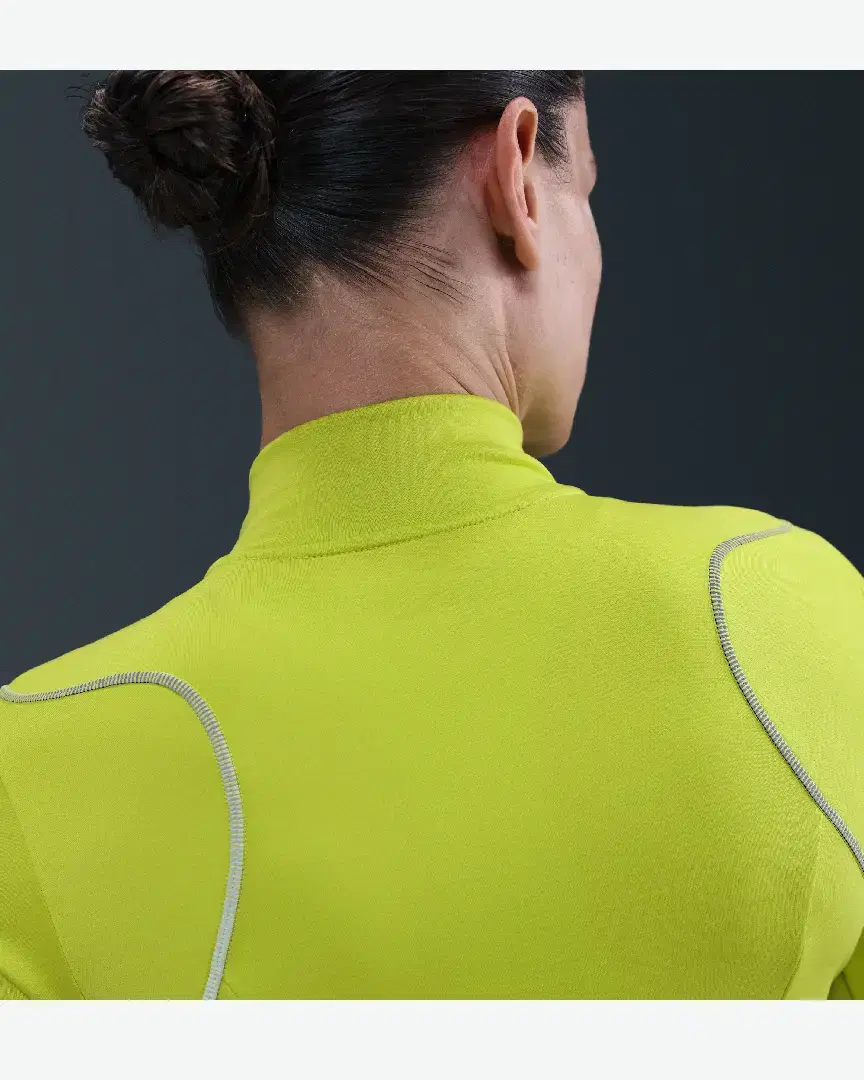 Tee-Shirt Therma-Fit Adv À 1/4 De Zip Avec Motifs Réfléchissants Nike Swift W - HV2944-389 (1) au meilleur prix !