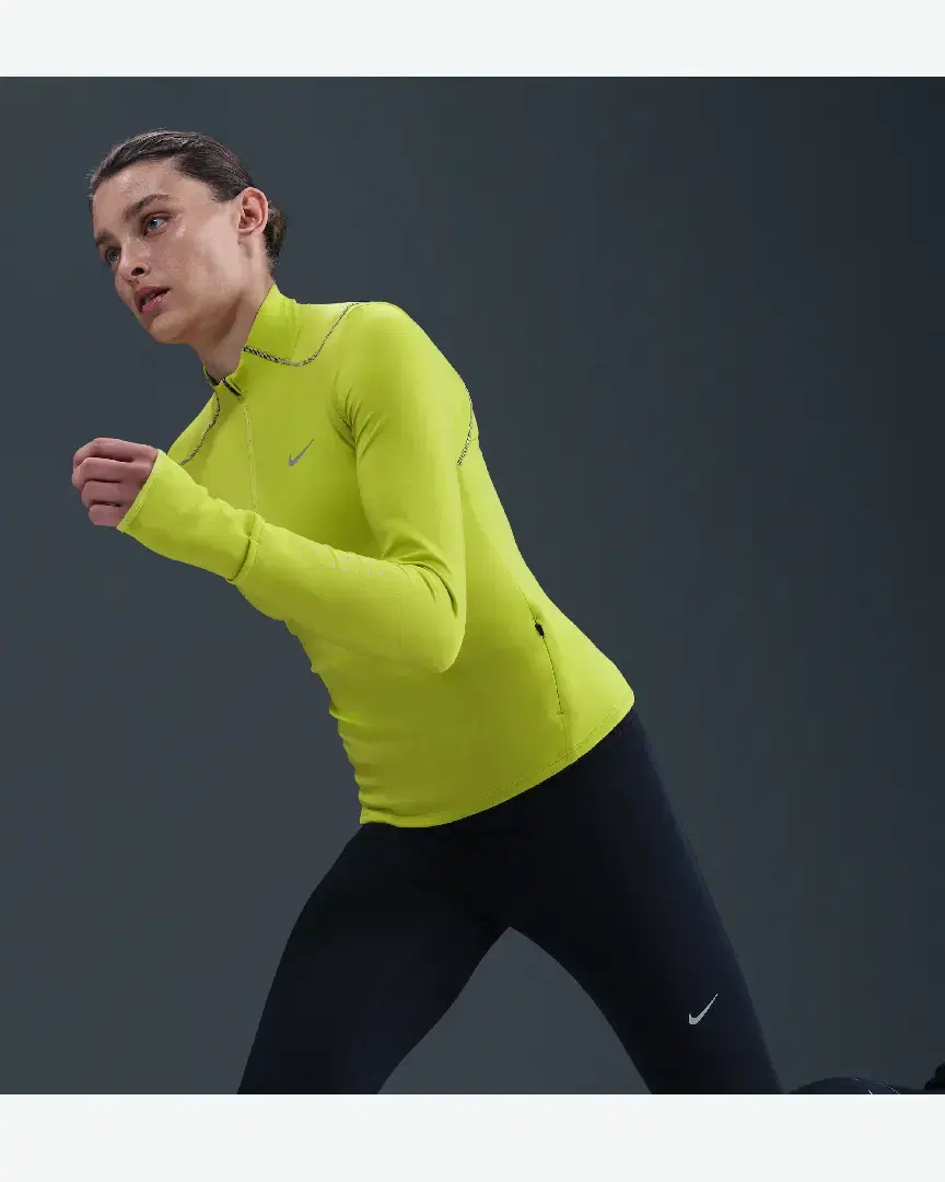 Tee-Shirt Therma-Fit Adv À 1/4 De Zip Avec Motifs Réfléchissants Nike Swift W - HV2944-389 (2) au meilleur prix !