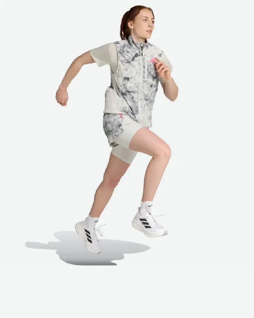 Veste Adidas Sans Manches Own The Run Spray Dye W - JL8726 (2) au meilleur prix !