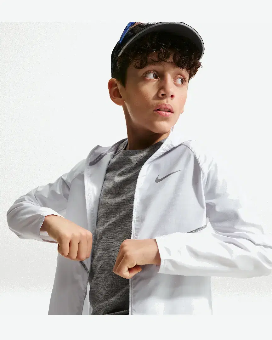 Veste De Training Nike Miler Déperlante Anti-Uv Pour Enfant - IO3389-100 (2) au meilleur prix !