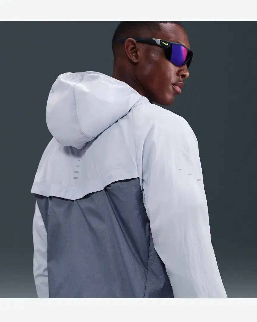 Veste Déperlante Anti-Uv Nike Stride M - HV4548-057 (1) au meilleur prix !