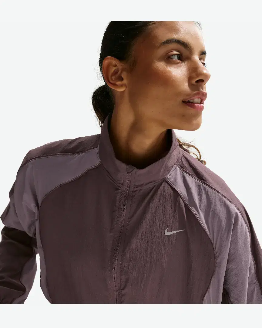 Veste Déperlante Avec Protection Uv Nike Swift W - IM9480-502 (2) au meilleur prix !