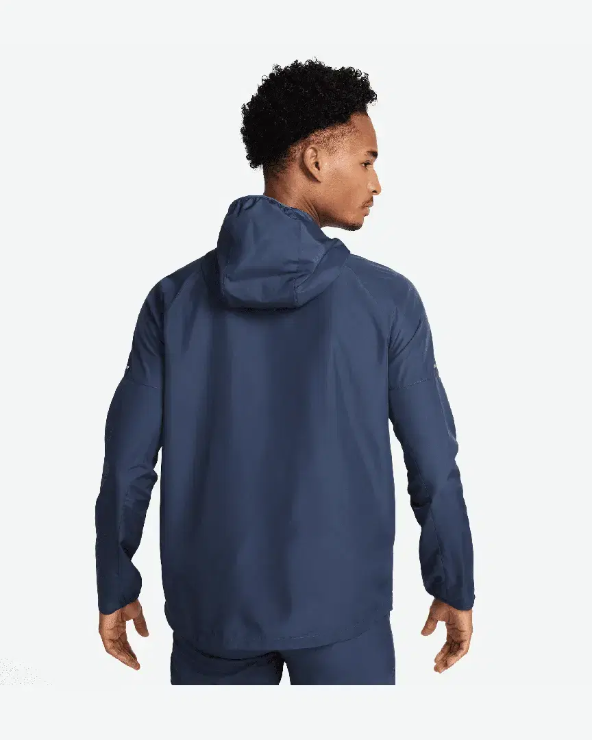 Veste Déperlante Nike Miler M - DD4746-438 (1) au meilleur prix !