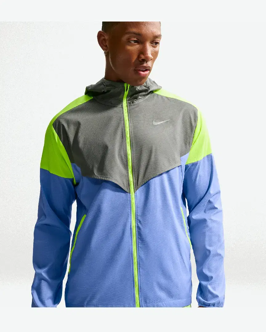 Veste À Capuche Nike Impossibly Light Windrunner M - HV6521-494 (0) au meilleur prix !