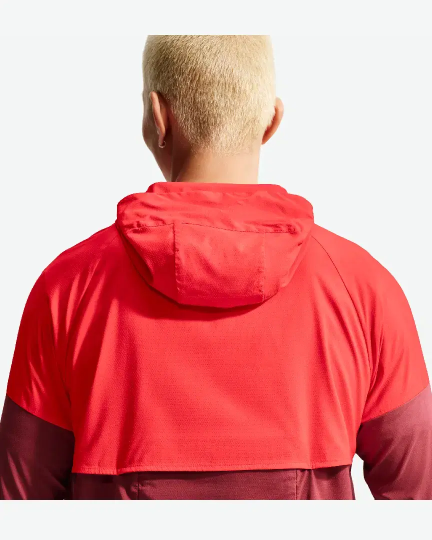 Veste À Capuche Nike Impossibly Light Windrunner M - HV6521-698 (1) au meilleur prix !