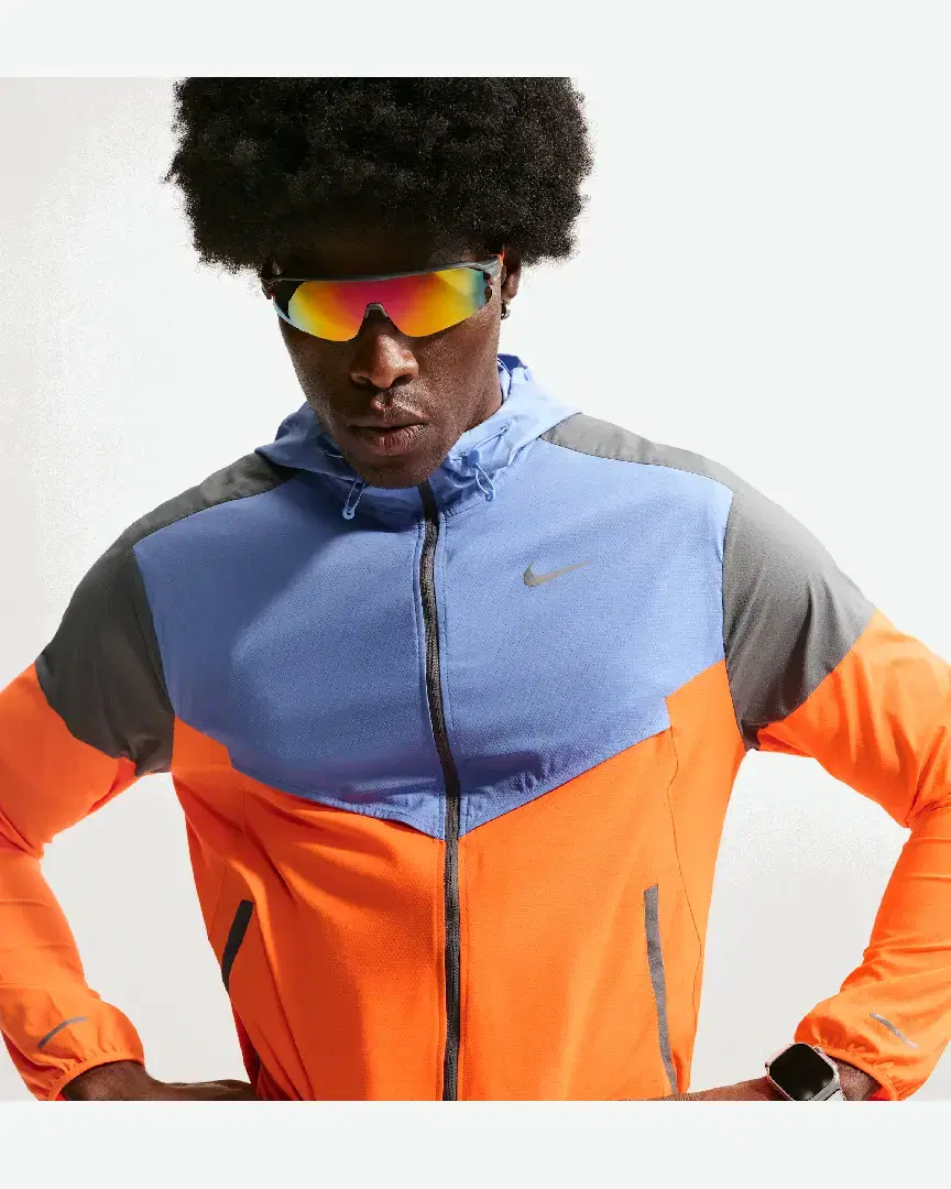 Veste À Capuche Nike Impossibly Light Windrunner M - HV6521-803 (0) au meilleur prix !